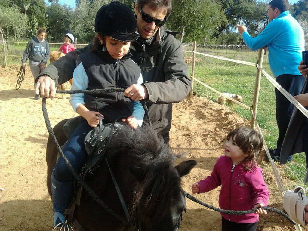 Passeio a pónei no Centro Hípico Santa Maria, Algarve